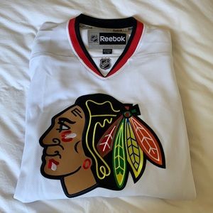 Reebok NHL Blackhawks Jersey